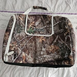 Kanga camouflage cooler